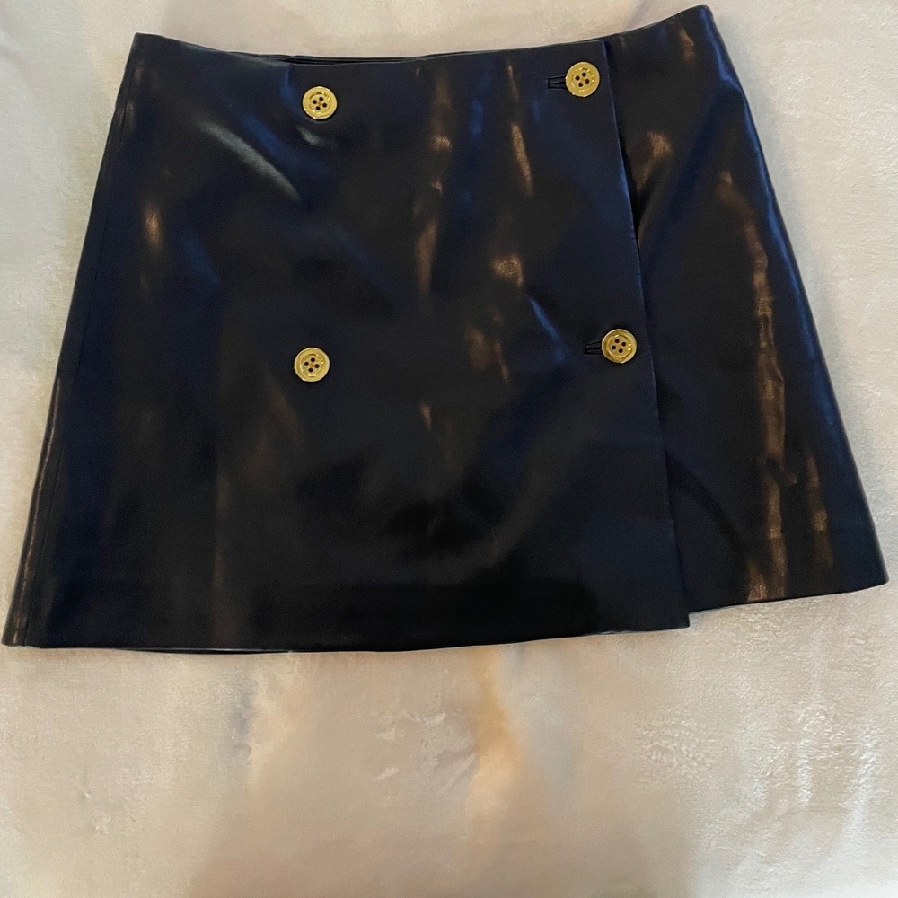 J.Crew Mini Wrap Skirt Navy Blue Faux Patent Leather Gold Buttons Size 6